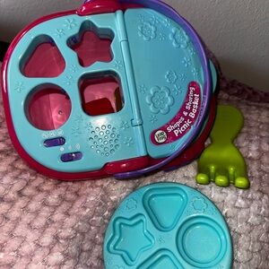 Fisher-Price Shapes & Sharing Picnic Basket - Blue, Pink, and Green